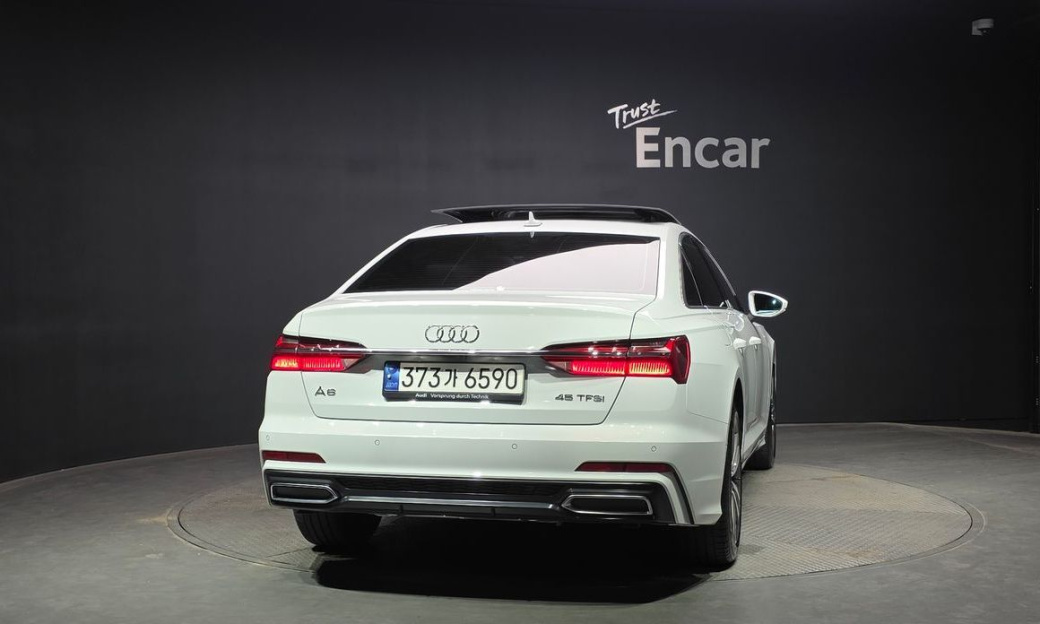 Audi A6 45 TFSI Premium, 2023
