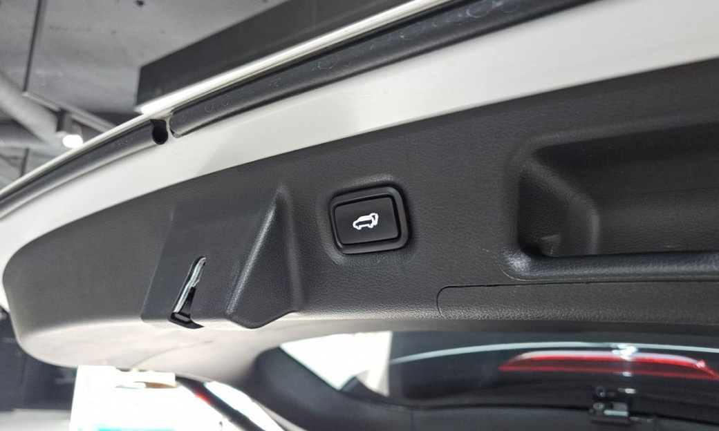 Hyundai Santafe Gasoline 2.5T 2WD, 2023