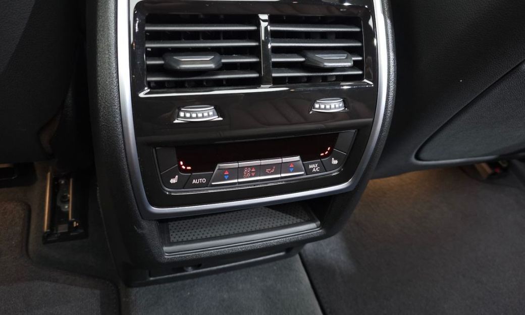 BMW X5 xDrive 30d M Sport, 2025