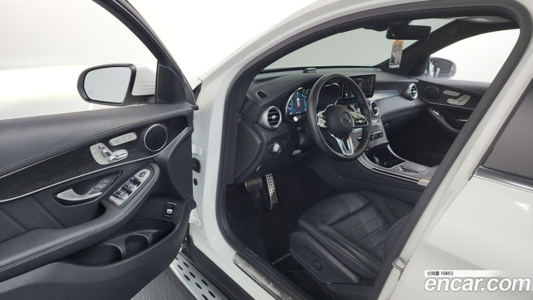 Mercedes-Benz GLC-Class GCL300 4MATIC Coupe, 2023