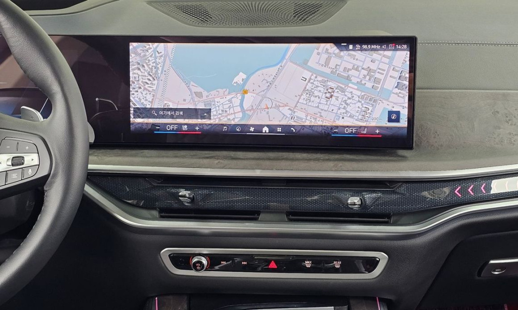 BMW X5 xDrive 40i xLine, 2024