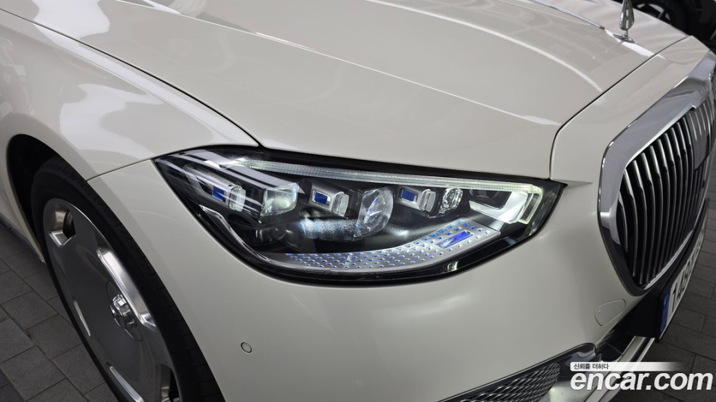 Mercedes-Benz S-Class Maybach S580 4MATIC, 2023