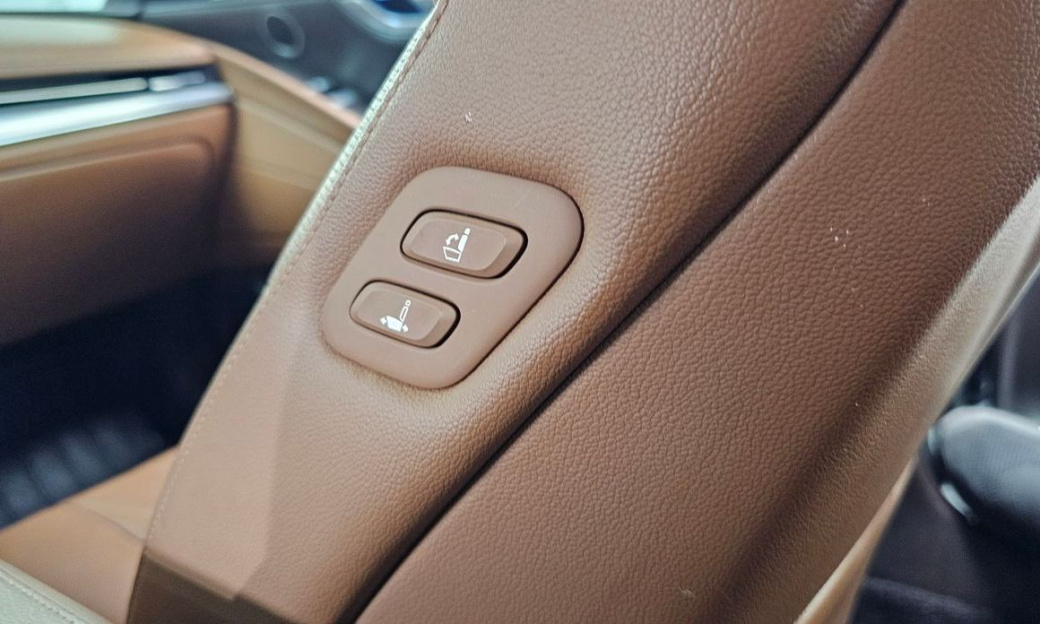 Genesis G80 Gasoline 2.5 Turbo AWD, 2023