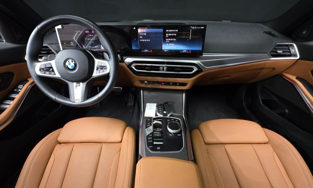 BMW 3-Series 320i M Sport, 2024