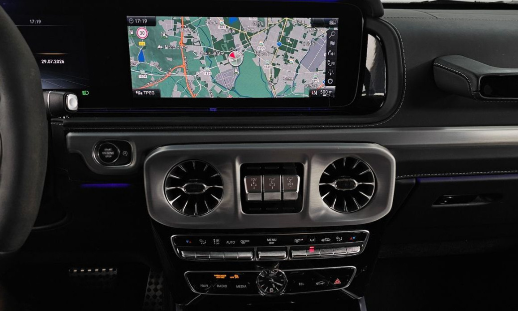 Mercedes-Benz G-Class AMG G63 Manufaktur, 2022