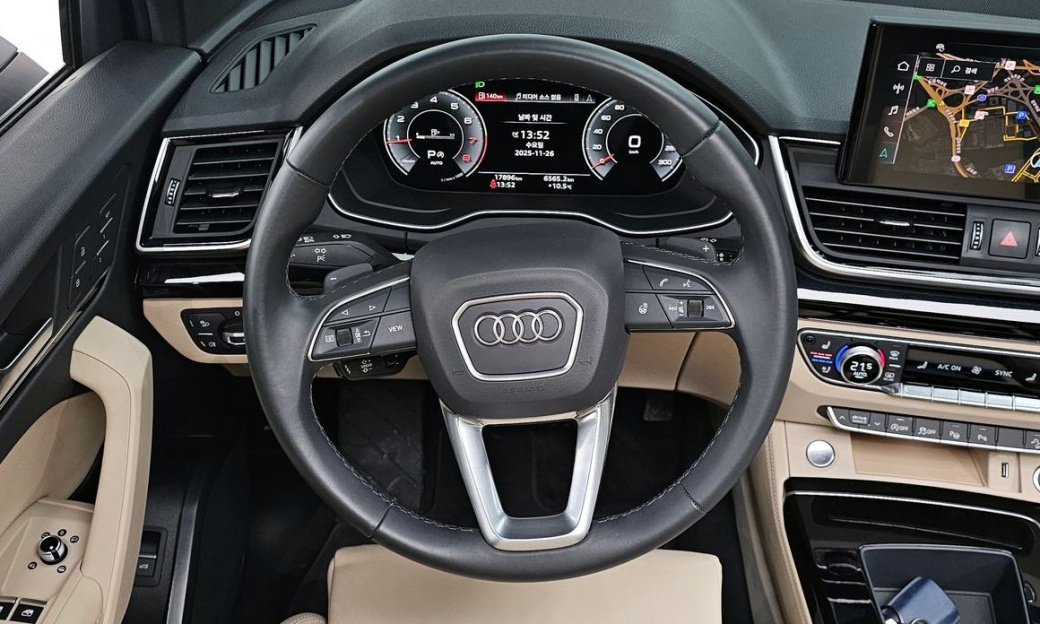 Audi Q5 45 TFSI Quattro Premium, 2024