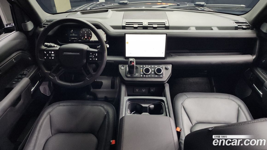 Land Rover Defender 130 P400 Outbound, 2024