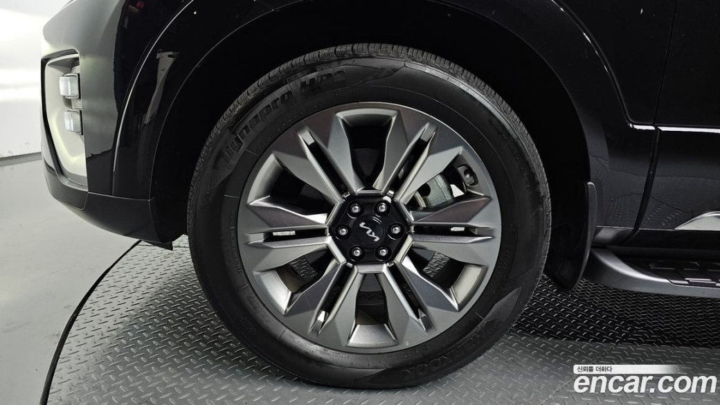 Kia Mohave Diesel 3.0 4WD 6-Seater, 2022