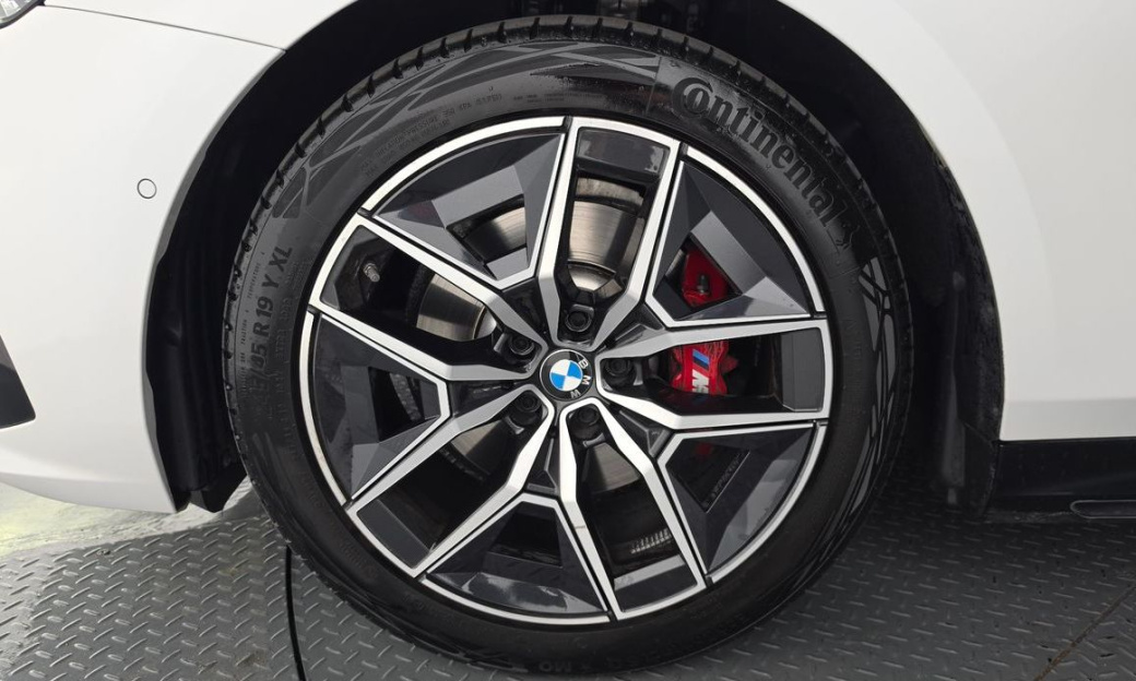 BMW 5-Series 520i Special Edition, 2026