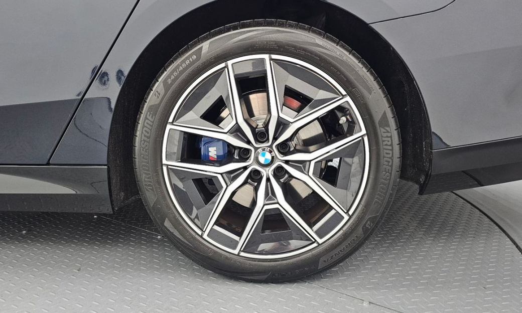 BMW 5-Series 520i M Sport, 2024