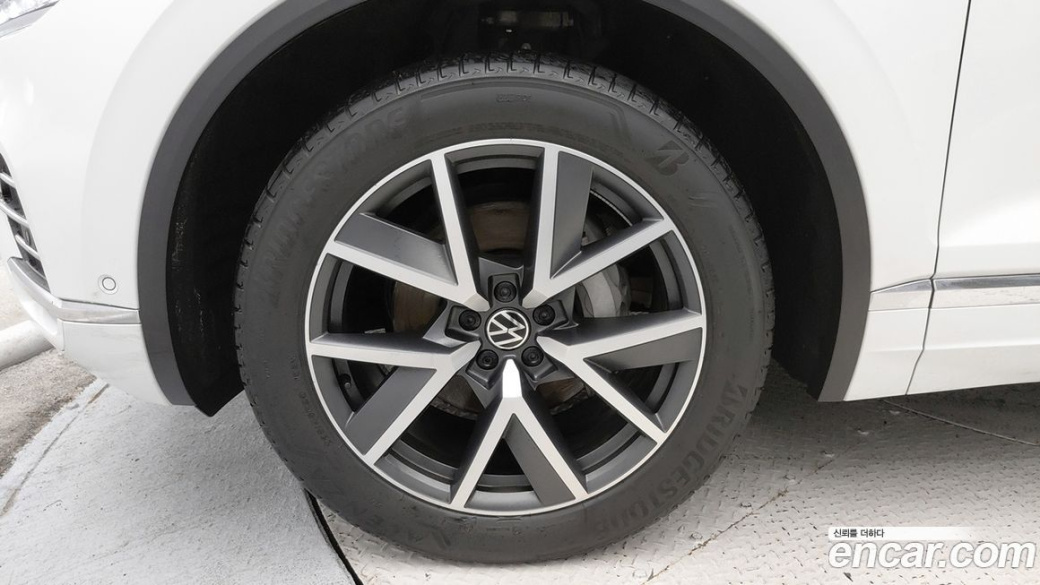 Volkswagen Touareg 3.0 TDI Prestige, 2023