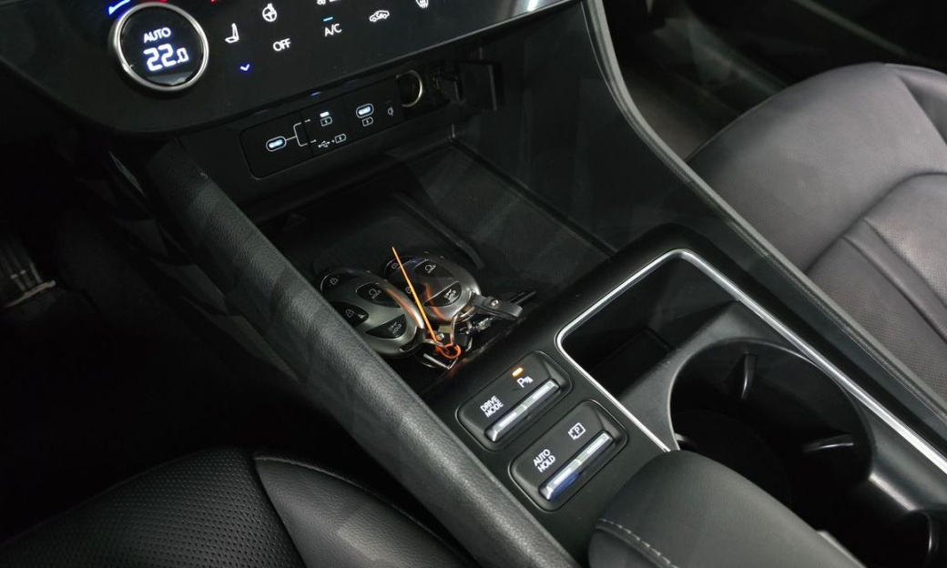 Hyundai Sonata 2.0, 2024