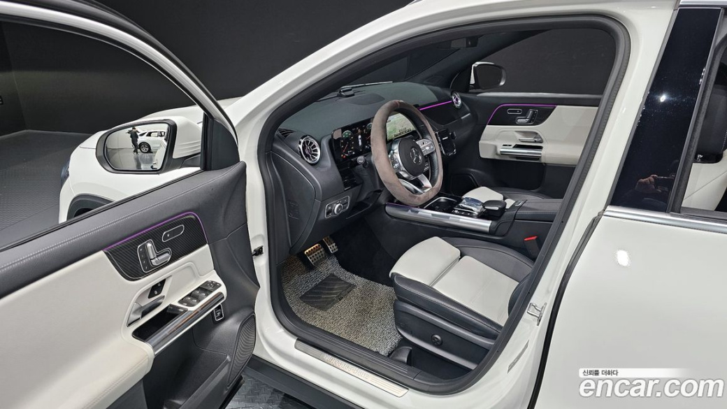 Mercedes-Benz GLA-Class GLA250 4MATIC, 2023