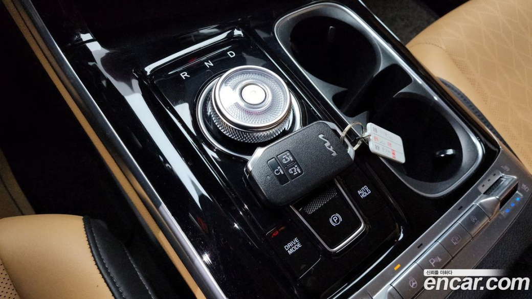 Kia Carnival 9-Seater Noblesse, 2022