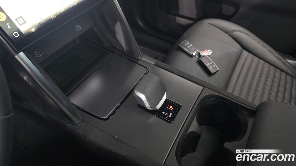Land Rover Discovery Sport P250 Dynamic SE, 2025