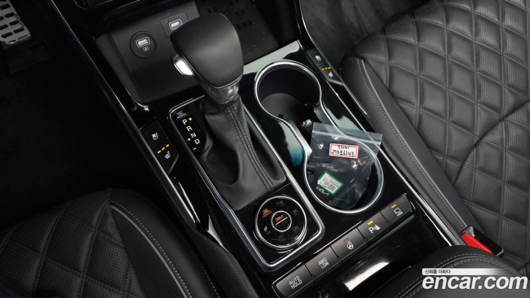Kia Mohave Diesel 3.0 4WD 5-Seater, 2022
