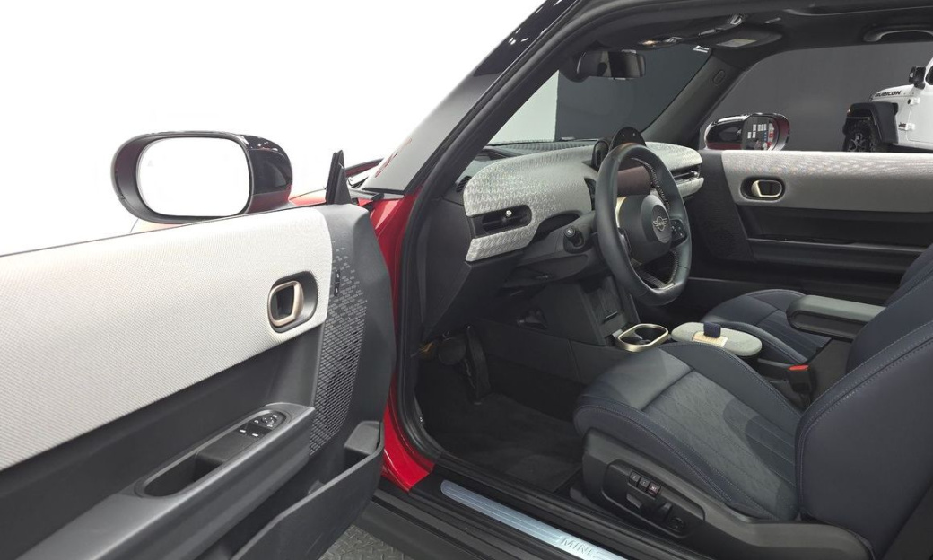 Mini Cooper Favoured, 2025