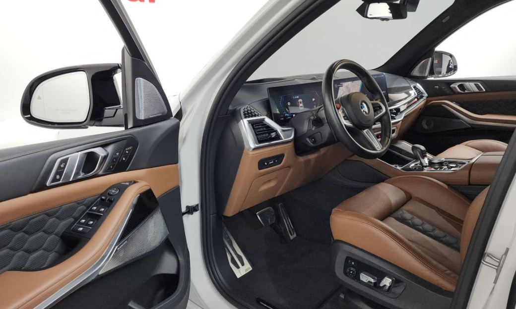 BMW X5M 4.4 Competition, 2024