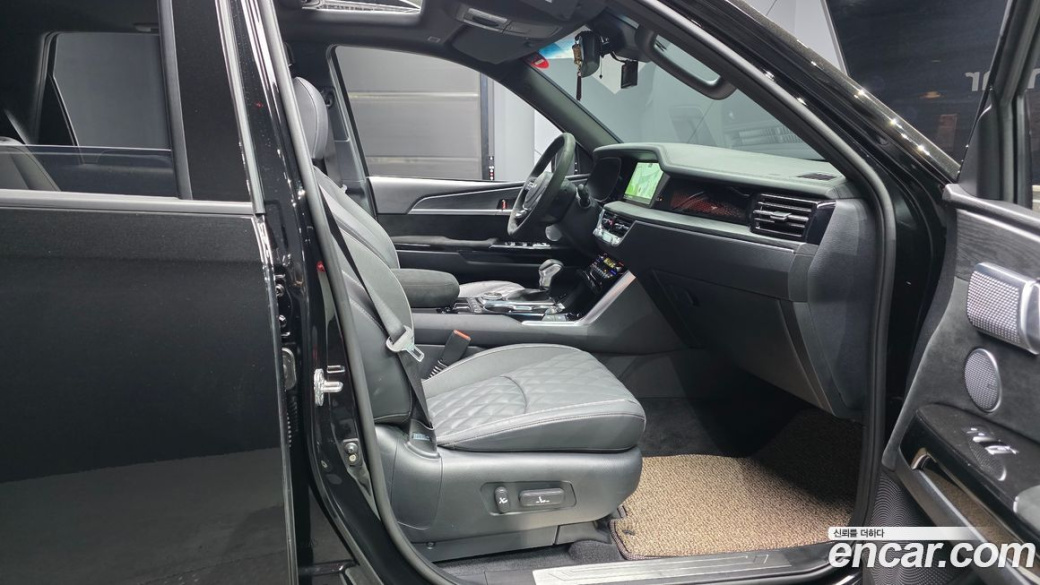 Kia Mohave Diesel 3.0 4WD 5-Seater, 2023