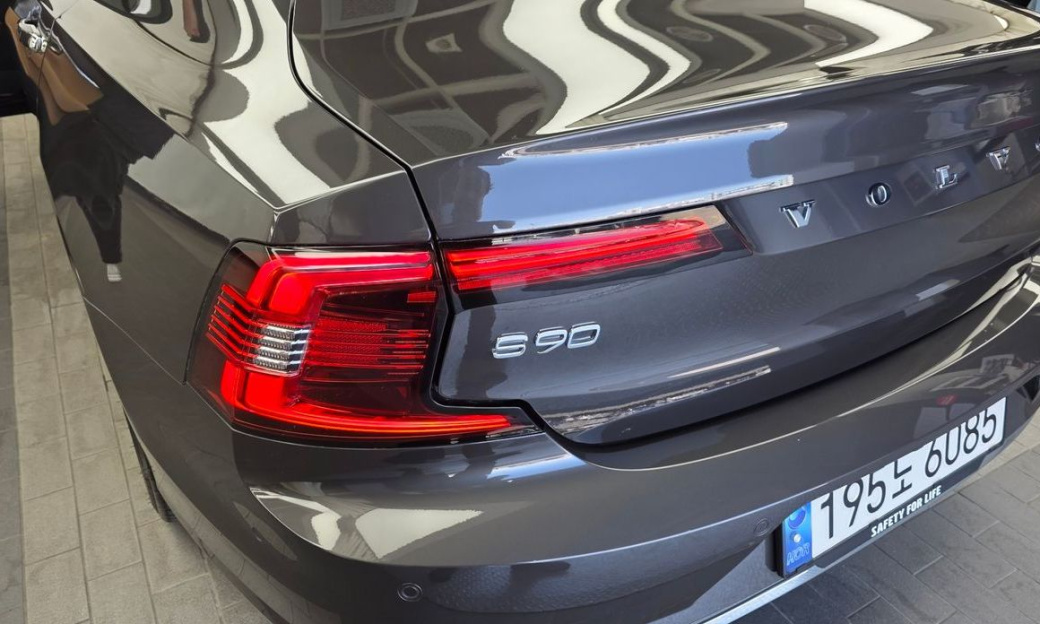 Volvo S90 B6 AWD Ultimate Bright, 2023