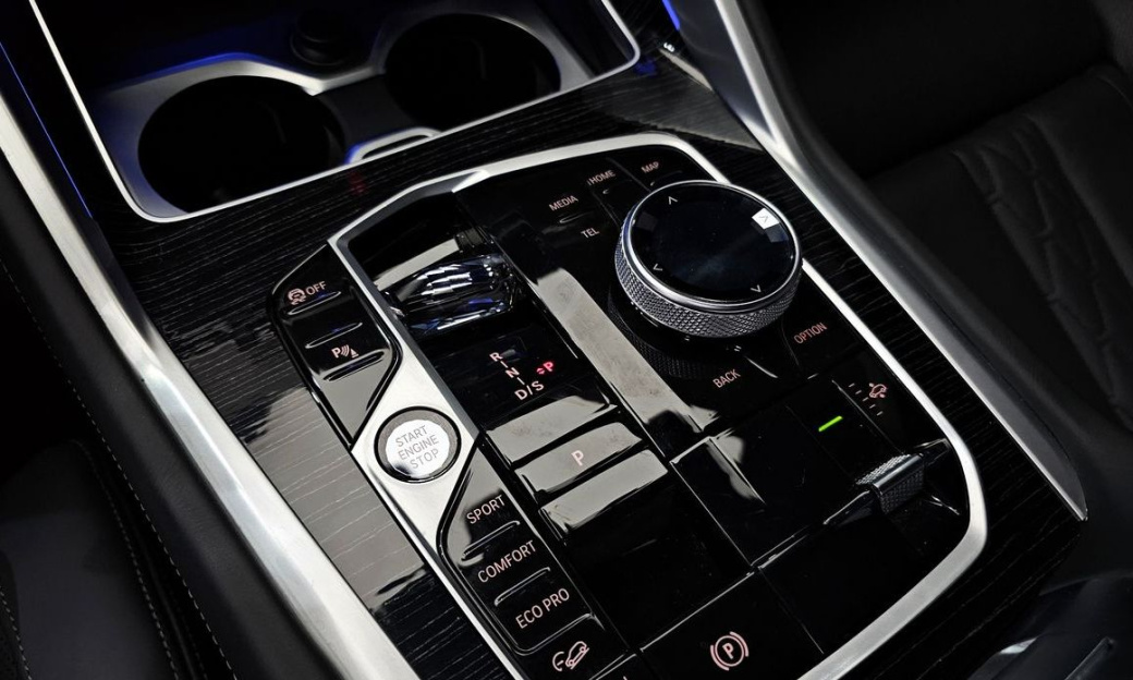 BMW X6 xDrive40i M Sport, 2024