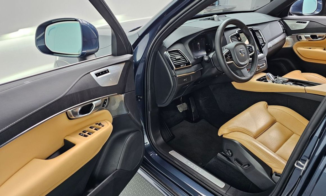 Volvo XC90 B6 Ultimate Bright, 2024