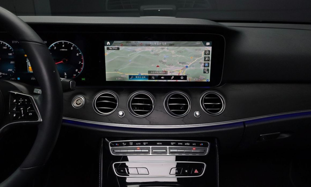 Mercedes-Benz E-Class E250 Avantgarde, 2022
