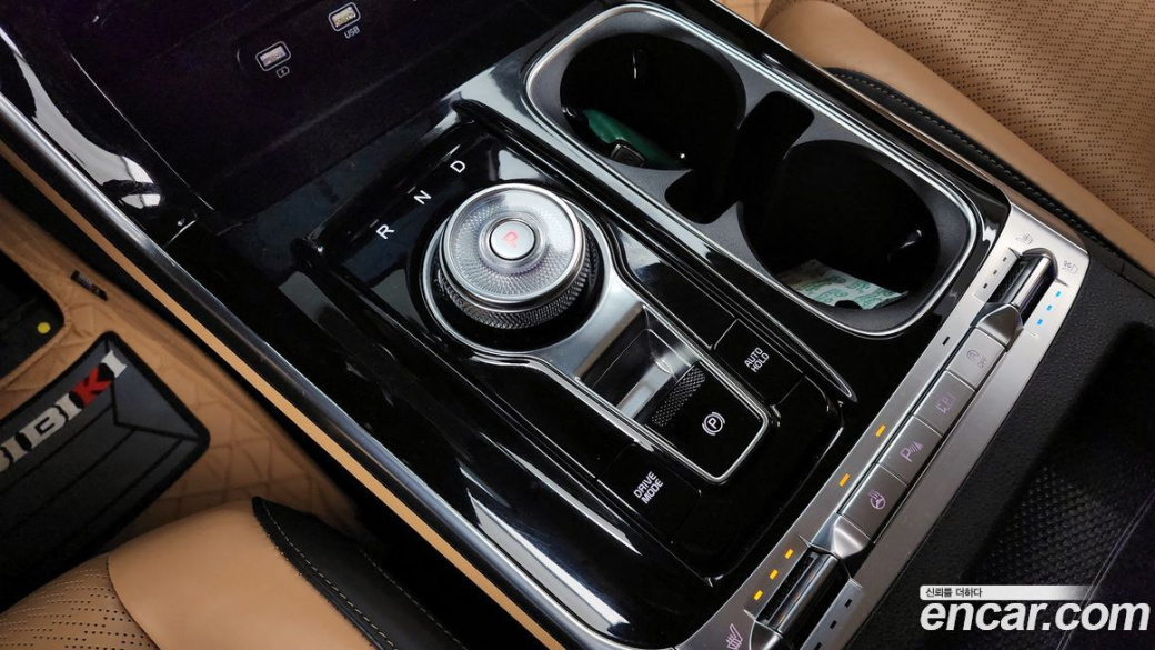 Kia Carnival 7-Seater Signature, 2022