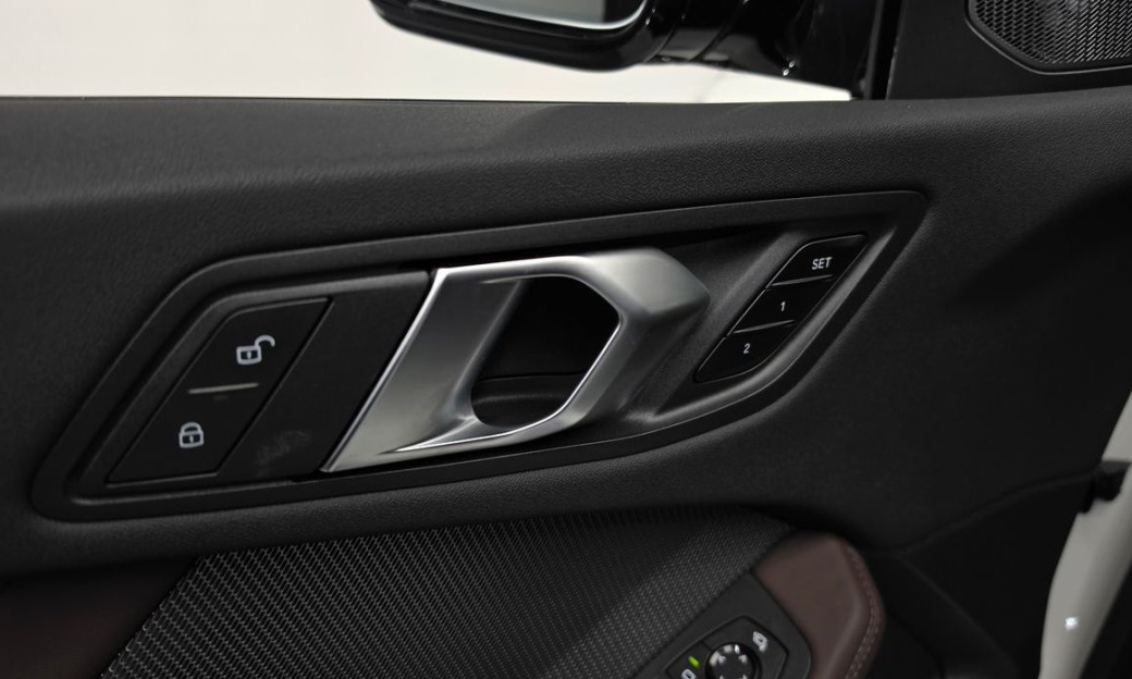 BMW 2-Series 220 M Sport, 2025
