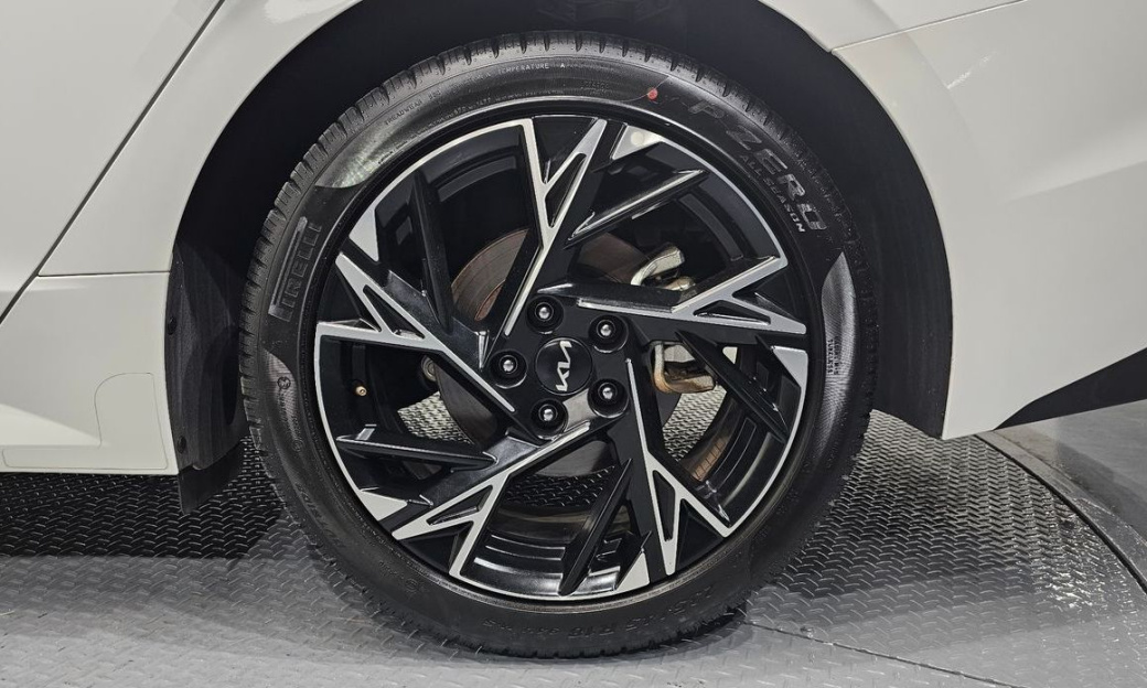 Kia K5 2.0, 2024