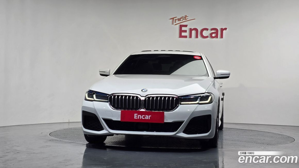 BMW 5-Series 530i M Sport Package, 2023