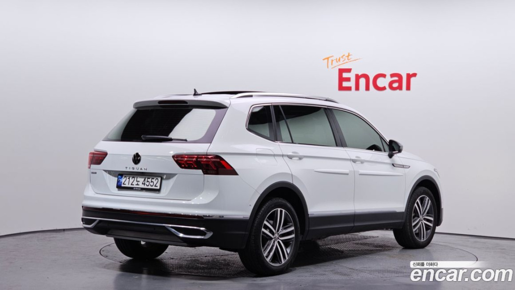 Volkswagen Tiguan 2.0 TSI Prestige, 2023