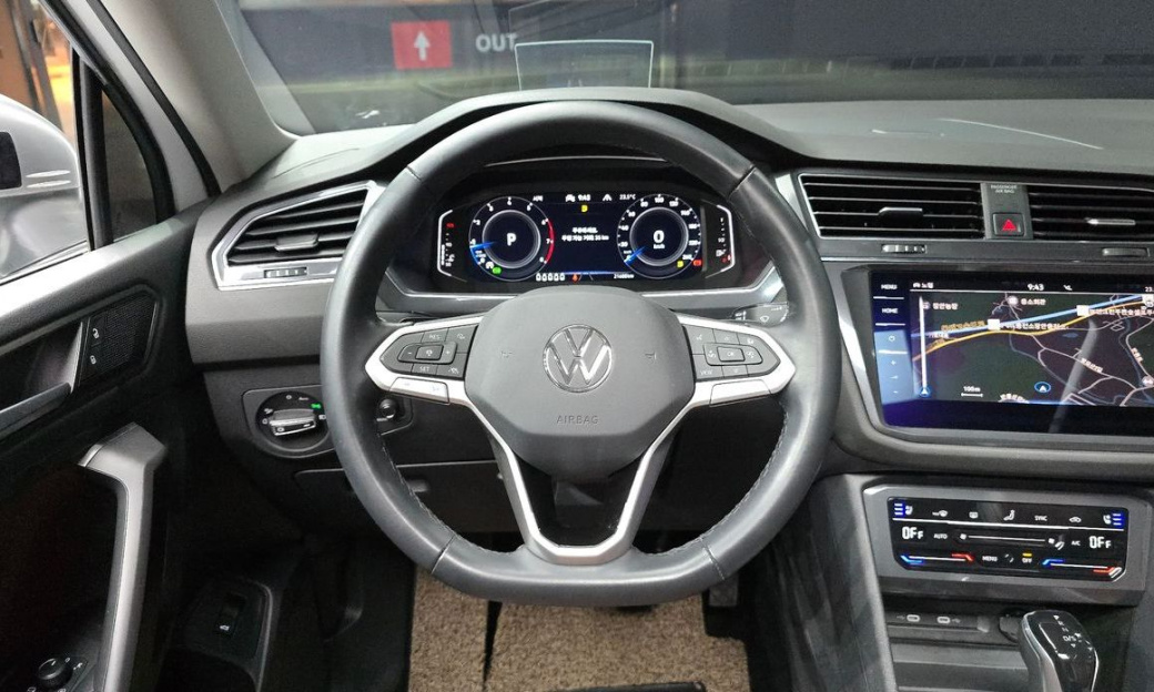 Volkswagen Tiguan 2.0 TSI Prestige, 2023