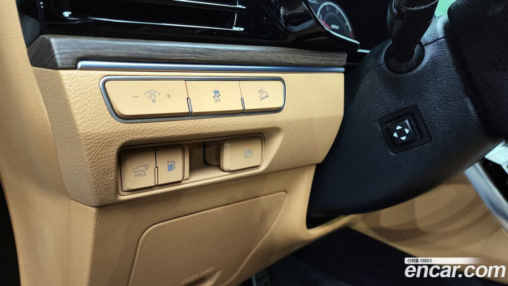 Kia Mohave Diesel 3.0 4WD 7-Seater, 2021