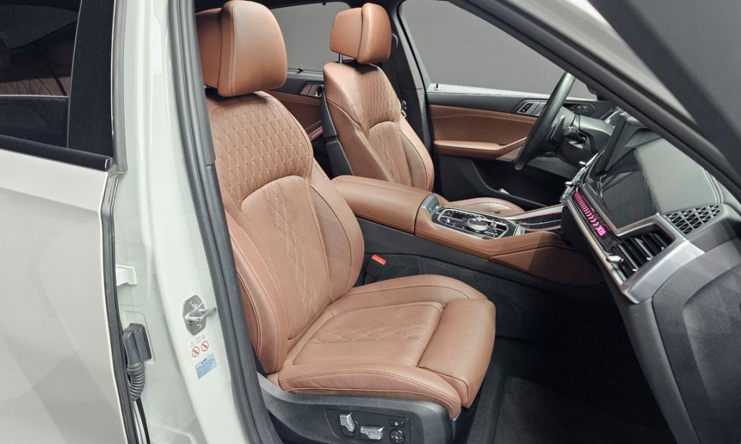 BMW X6 xDrive40i M Sport, 2024