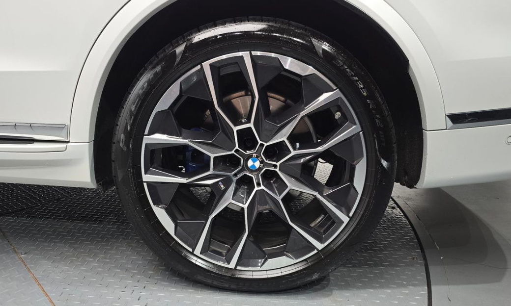 BMW X7 xDrive 40i M Sport 6STR, 2024