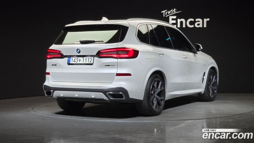 BMW X5 xDrive 40i M Sport, 2022