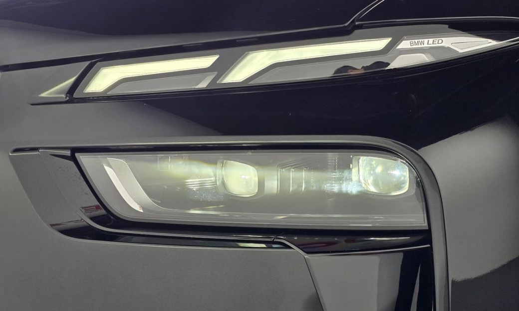 BMW X7 xDrive 40i M Sport 6STR, 2025