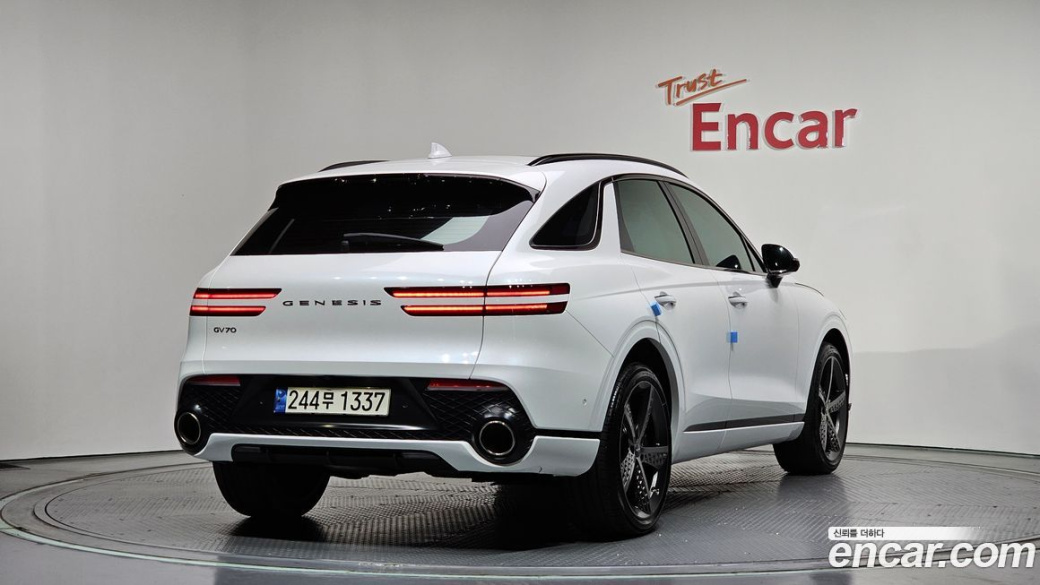 Genesis GV70 2.5T Gasoline 2WD, 2024