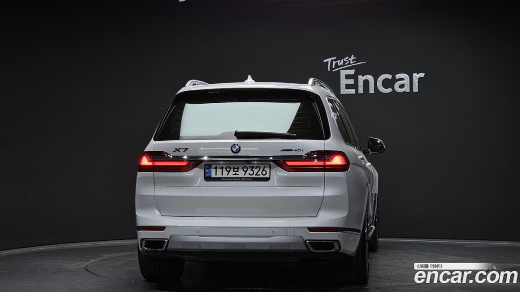 BMW X7 xDrive 40i Design Pure Excellence 7-Seater, 2022