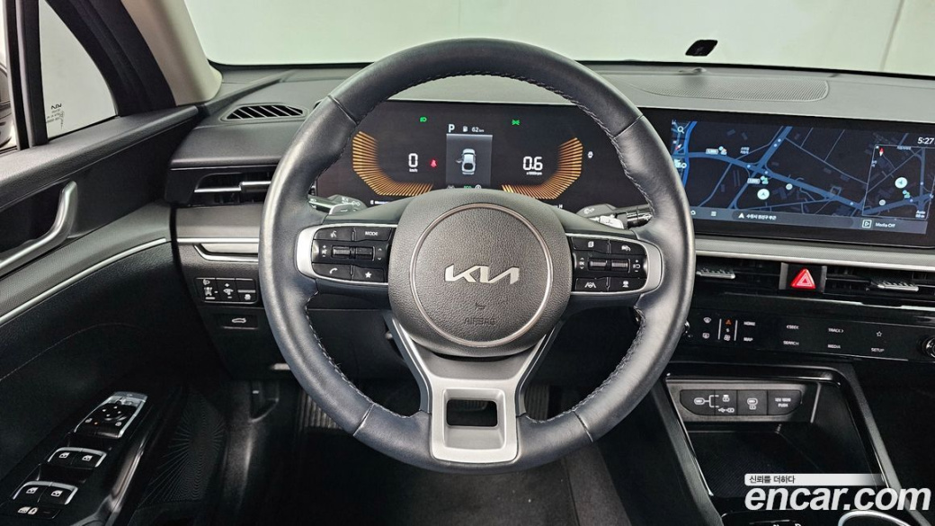Kia K5 2.0, 2024