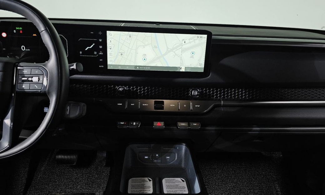 Kia Tasman 2.5T Gasoline 4WD, 2026