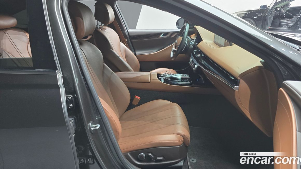 Genesis G80 Gasoline 2.5 Turbo AWD, 2022