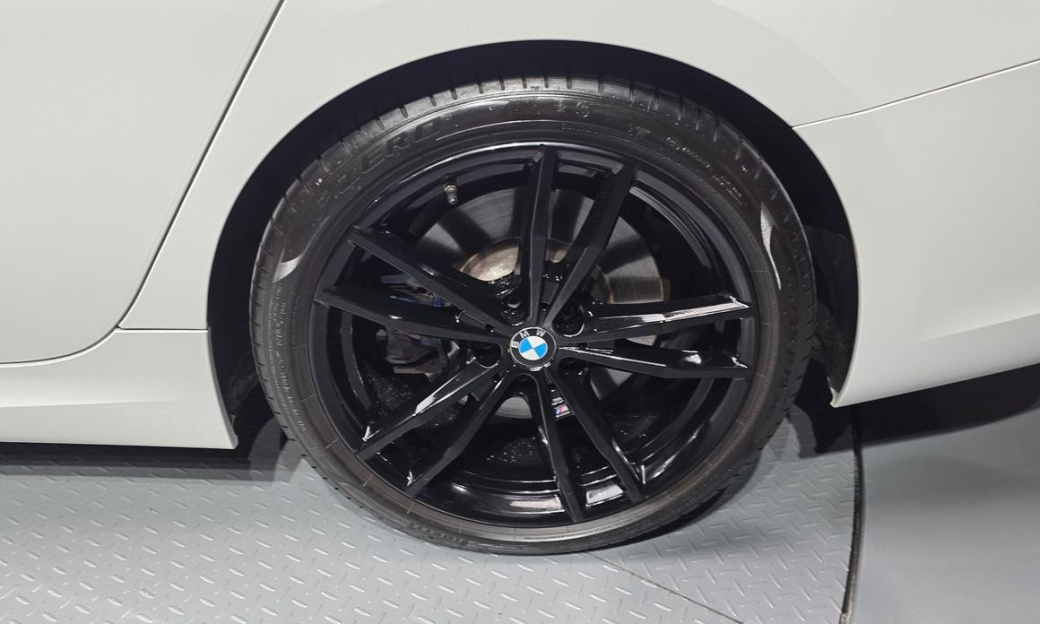 BMW 3-Series 320d Touring M Sport, 2022