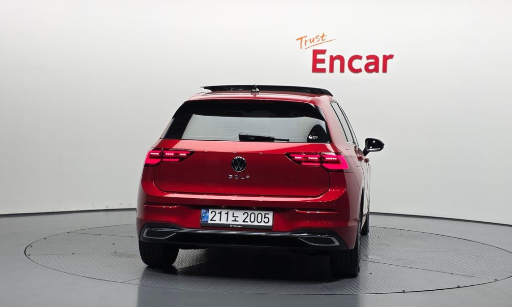 Volkswagen Golf 2.0 TDI Prestige, 2024
