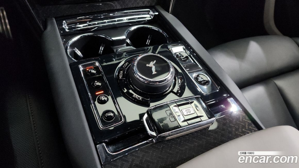 Rolls-Royce Cullinan 6.7 V12 Black Badge, 2023