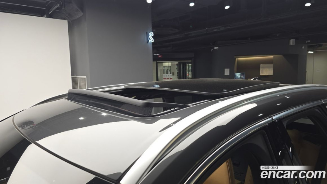 Volvo XC60 B6 Ultimate Bright, 2024