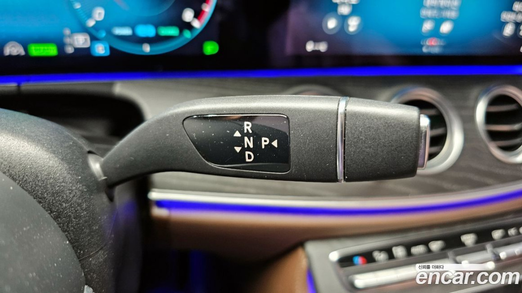 Mercedes-Benz E-Class E350 4MATIC Avantgarde, 2022