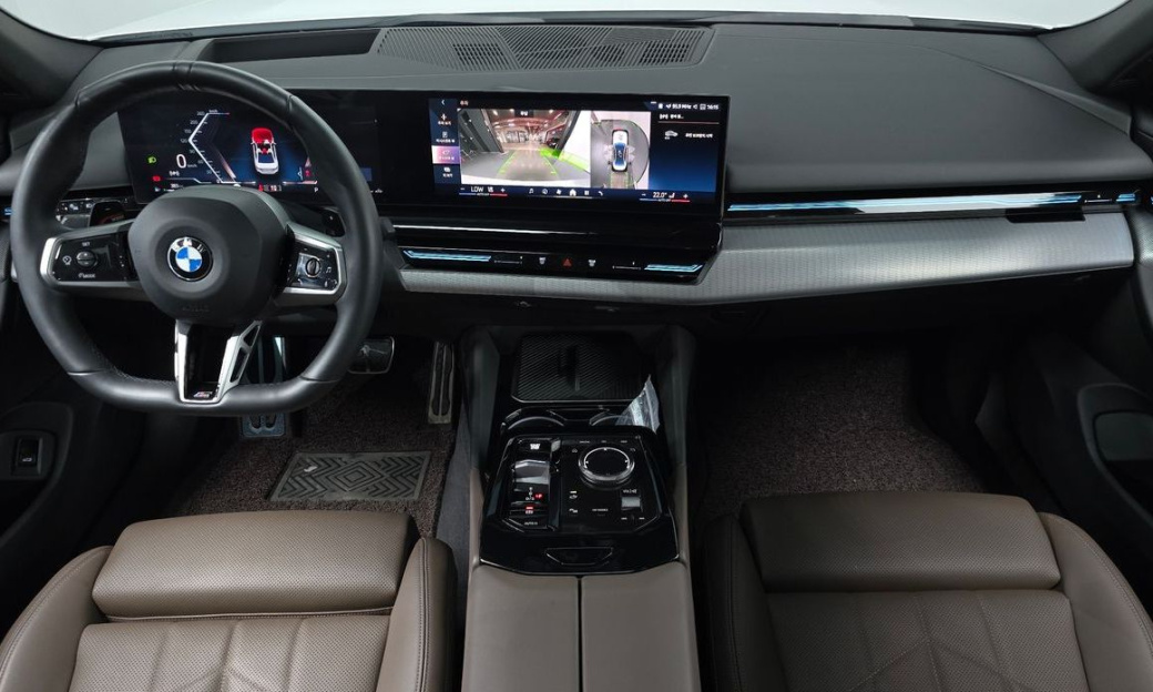 BMW 5-Series 520i M Sport, 2024