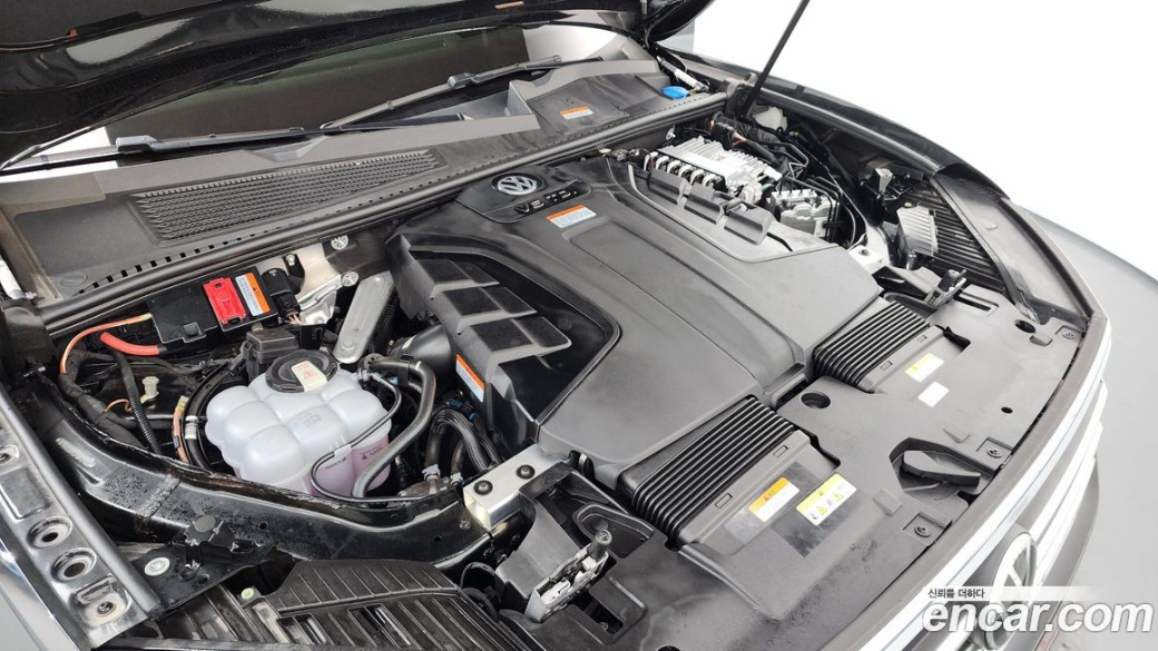 Volkswagen Touareg 3.0 TDI Prestige, 2023